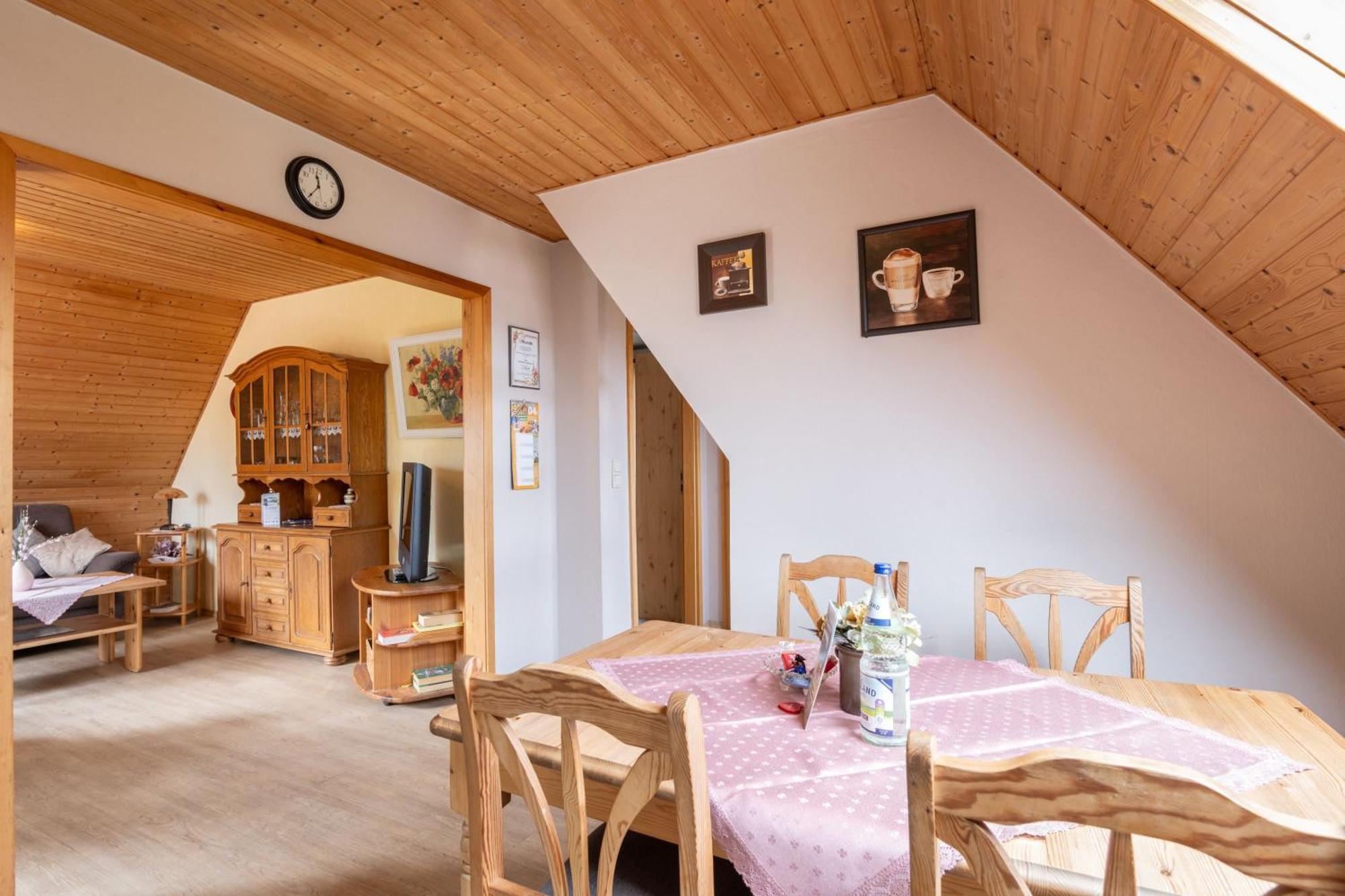 Ferienwohnungen Engelmann, 35107 Holtland Esterno foto